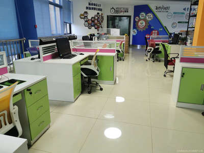 海南優(yōu)眾教育咨詢 精準導航，賦能未來教育之路